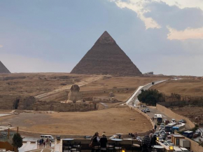 Royal Golden Pyramids Inn